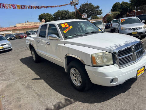 2005 Dodge Dakota SLT