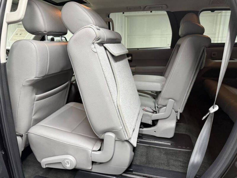 2014 Toyota Sequoia Limited