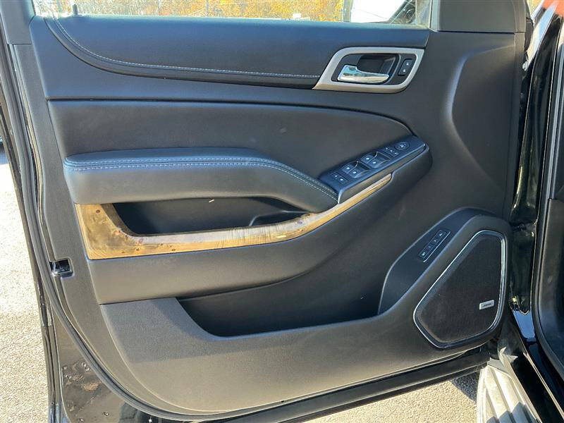 2017 GMC Yukon XL Denali