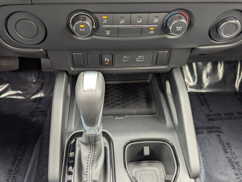 2026 Nissan Frontier SV