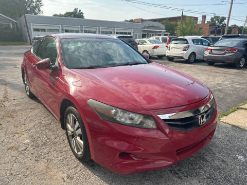 2012 Honda Accord for sale at Best Deal Motors in Saint Charles MO