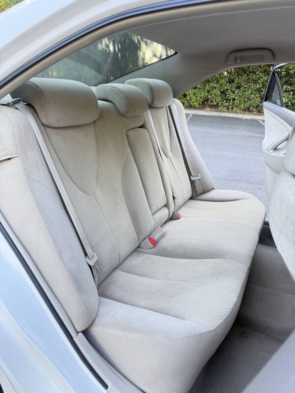 2009 Toyota Camry LE