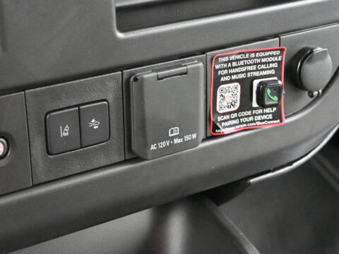 2025 Chevrolet Express LT 3500