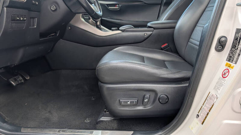 2015 Lexus NX 200t