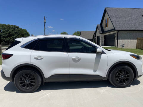 2020 Ford Escape SE