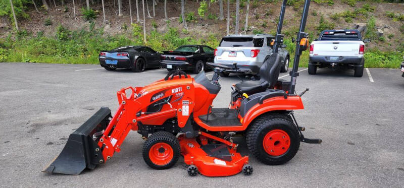 2020 Kioti TRACTOR