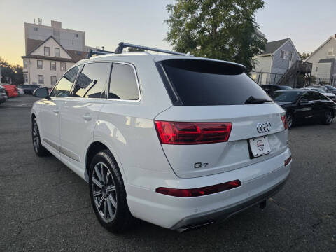2017 Audi Q7 3.0T quattro Premium Plus