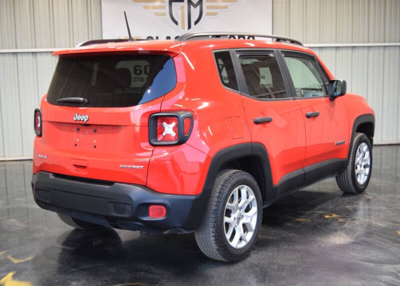 2018 Jeep Renegade Sport photo 5