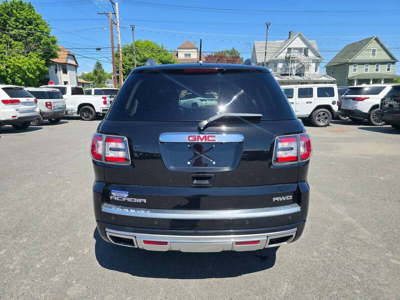 2016 GMC Acadia Denali