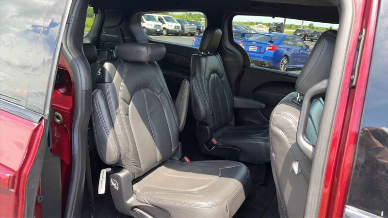 2019 Chrysler Pacifica Touring Plus