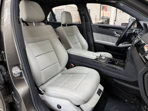 2010 Mercedes-Benz E-Class