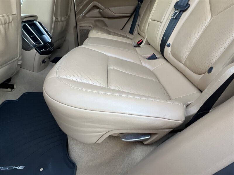 2013 Porsche Cayenne S