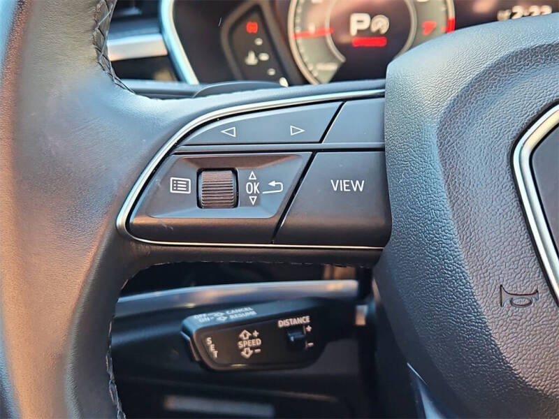 2023 Audi Q3 quattro S line Prem Plus 45 TFSI