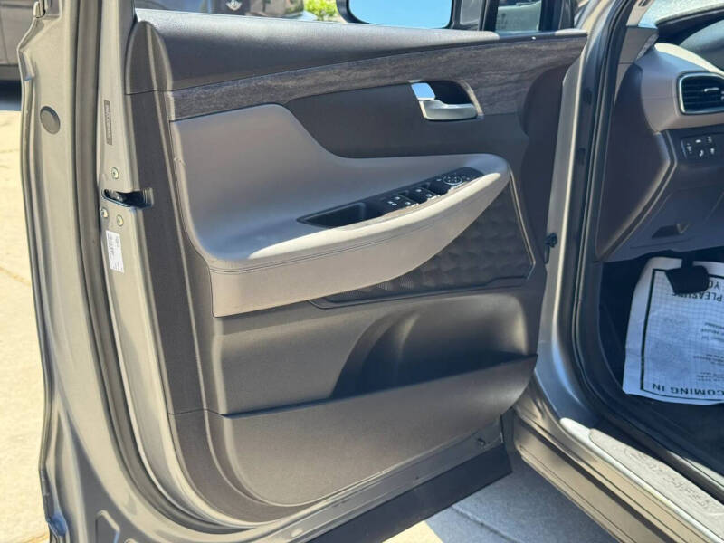2019 Hyundai Santa Fe SE 2.4L