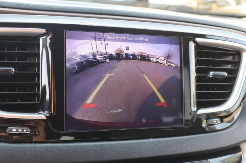 2019 Chrysler Pacifica Touring Plus