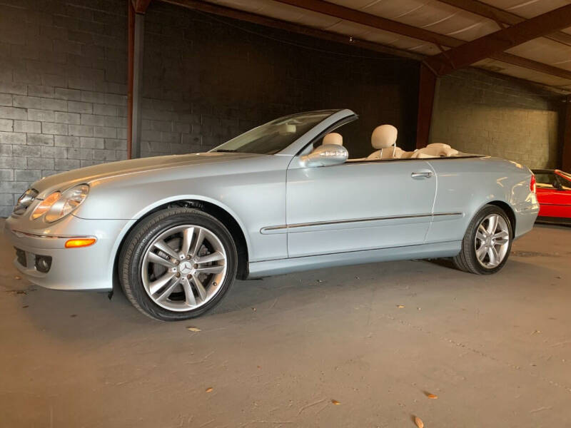 2007 Mercedes-Benz CLK for sale at CarDreams.Net by vantasticautos in Sarasota FL