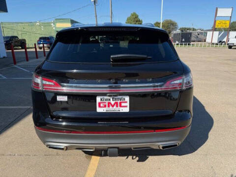 2022 Lincoln Nautilus Black Label