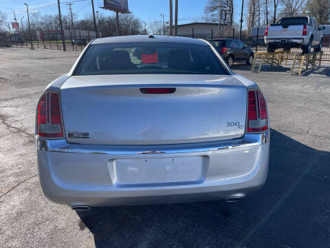 2012 Chrysler 300 C