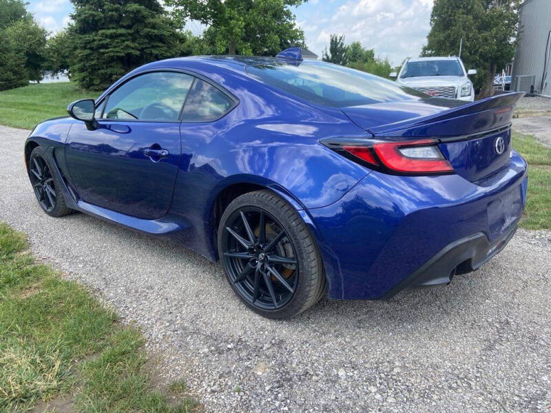 2024 Toyota GR86 Premium