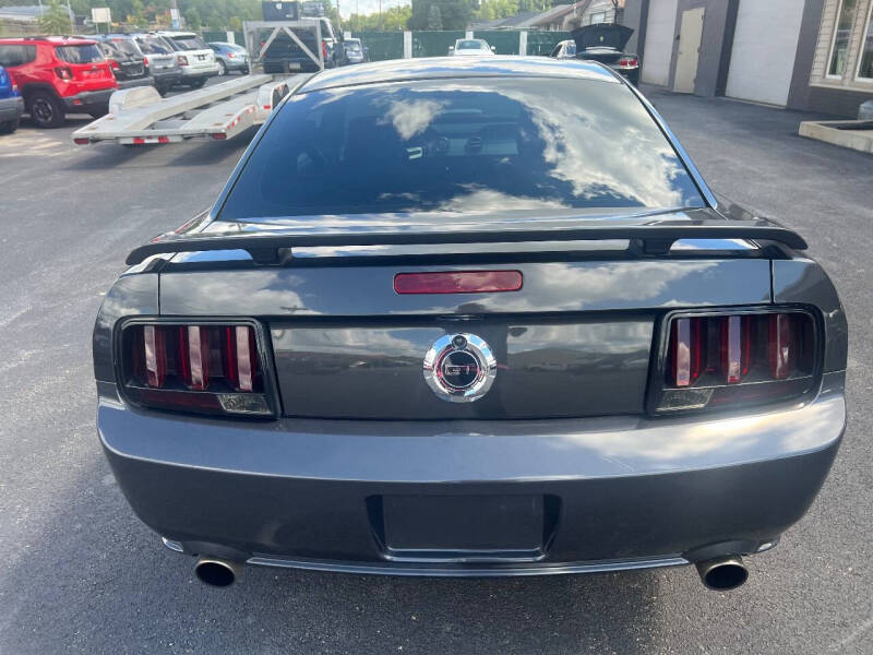 2008 Ford Mustang GT Deluxe