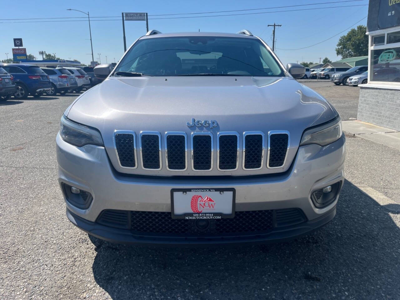 2021 Jeep Cherokee for sale at NCW AUTO GROUP in Kennewick, WA