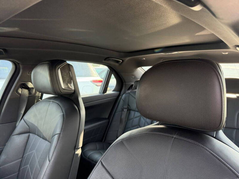 2024 BMW 7 Series 740i