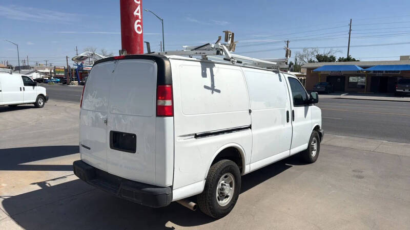 2013 Chevrolet Express 2500