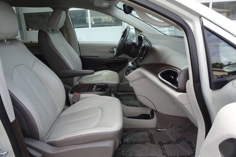 2017 Chrysler Pacifica