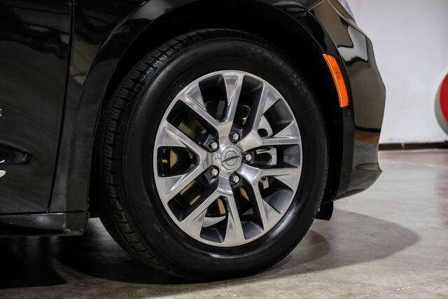 2022 Chrysler Pacifica Hybrid Pinnacle