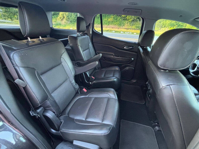 2017 GMC Acadia SLT-1