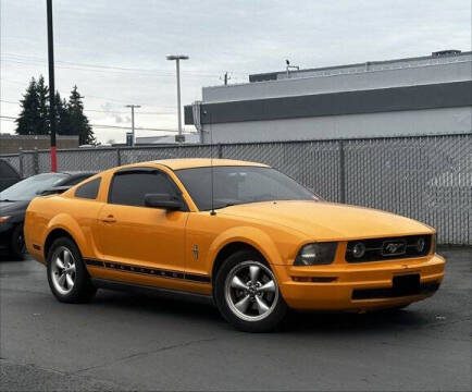 2007 Ford Mustang V6 Deluxe