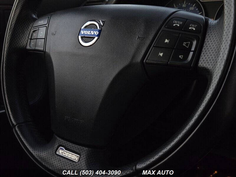 2011 Volvo V50 T5 R-Design