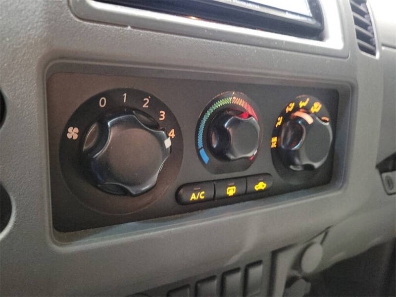 2012 Nissan Frontier S