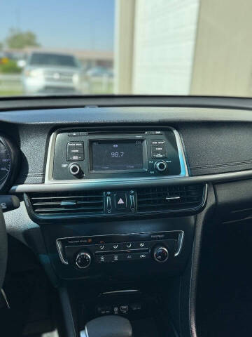 2017 Kia Optima LX