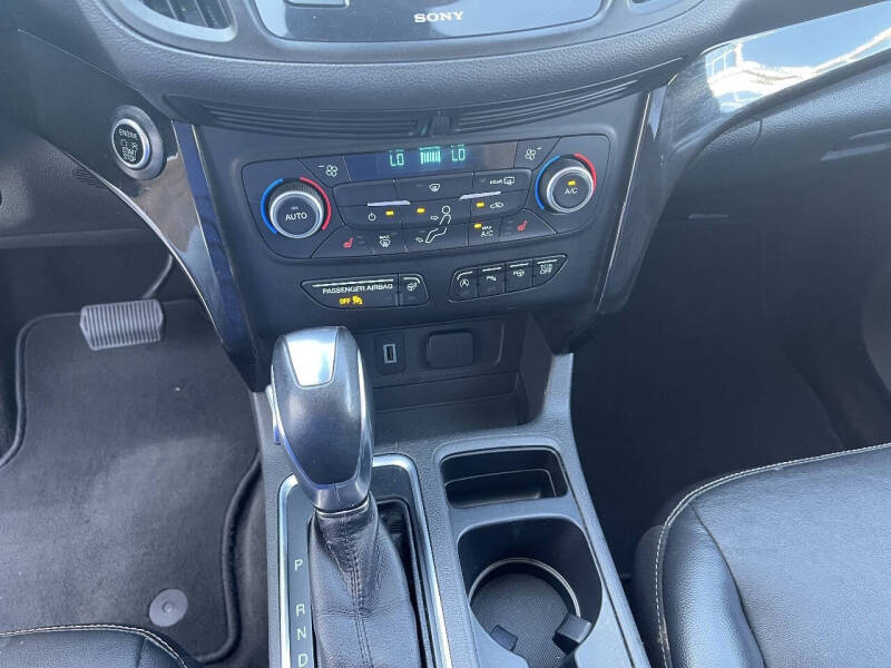 2019 Ford Escape Titanium