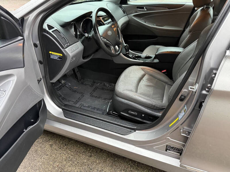 2012 Hyundai Sonata Hybrid