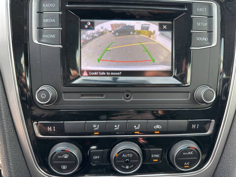 2017 Volkswagen Passat 1.8T S