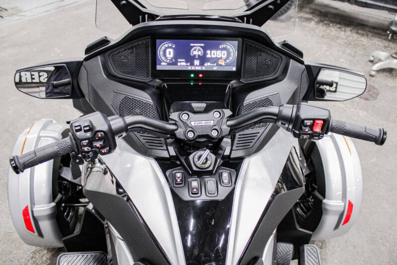 2024 Can-Am Spyder RT Limited