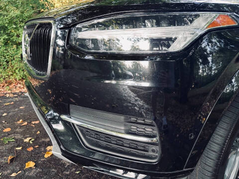 2018 Volvo XC90 T5 Momentum 7-Passenger