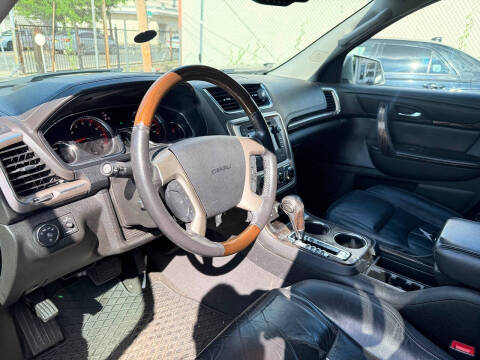 2014 GMC Acadia Denali