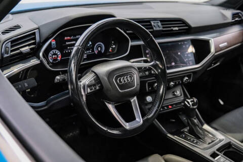 2020 Audi Q3 quattro S line Prem Plus 45 TFSI