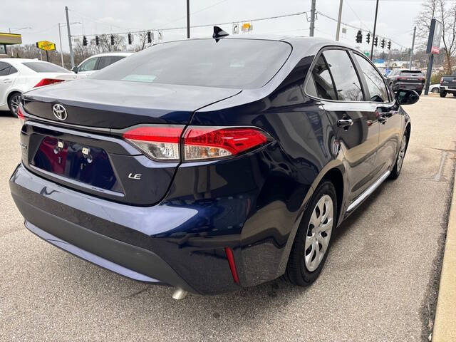 2022 Toyota Corolla LE