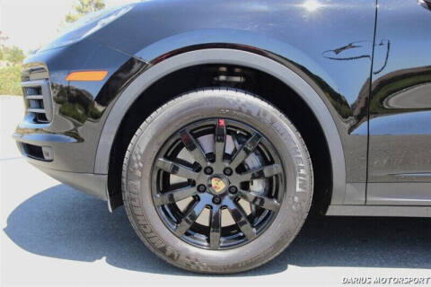 2019 Porsche Cayenne S