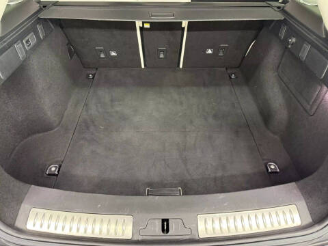 2018 Land Rover Range Rover Velar P380 R-Dynamic SE