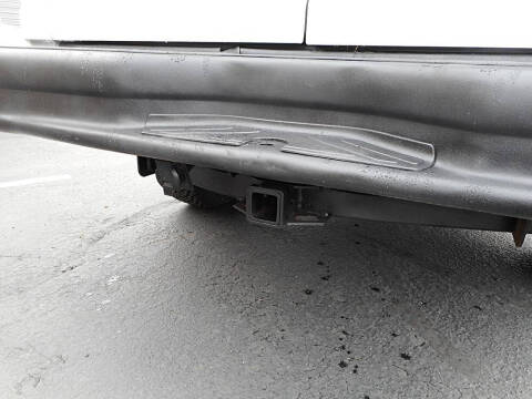 2003 Ford E-Series E-250