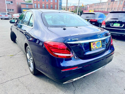 2017 Mercedes-Benz E-Class E 300 4MATIC