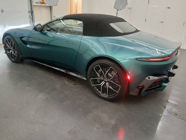 2023 Aston Martin Vantage