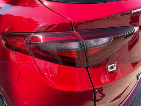 2022 Alfa Romeo Stelvio Veloce