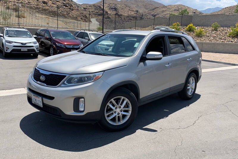 2014 Kia Sorento for sale at CARFLUENT, INC. in Sunland CA