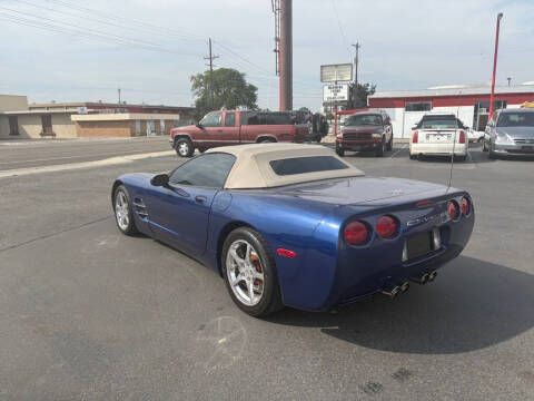 2004 Chevrolet Corvette